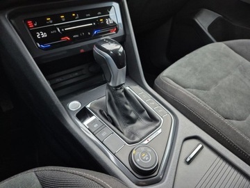 Volkswagen Tiguan Allspace SUV Facelifting 2.0 TSI 190KM 2022 Volkswagen Tiguan Allspace Allspace Bogata wersjaHakFULL LEDVirtual Martwe, zdjęcie 21