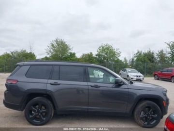 Jeep Grand Cherokee V 2023 Jeep Grand Cherokee 2023r, L Laredo, 3.6L, 4x4 3.6 Benzyna 293KM, zdjęcie 3