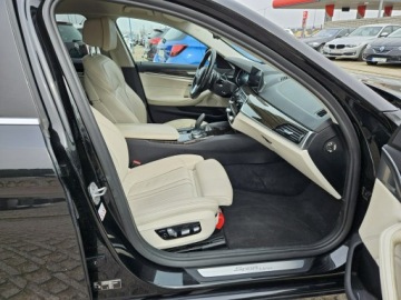 BMW Seria 5 G30-G31 Limuzyna 520d 190KM 2018 BMW 520 2.0 Diesel 190KM Automat xDrive salon PL, zdjęcie 7
