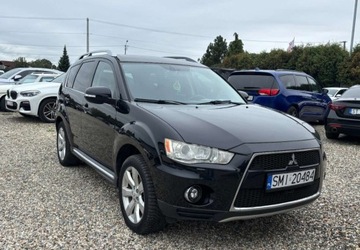 Mitsubishi Outlander II 2.0 DID DOHC 140KM 2009 Mitsubishi Outlander 4x4 7 osobowy 2.0 Diesel 140KM, zdjęcie 6