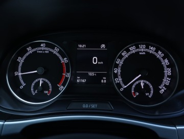 Skoda Fabia III Hatchback Facelifting 1.0 TSI 95KM 2021 Skoda Fabia 1.0 TSI, Salon Polska, Serwis ASO, zdjęcie 10