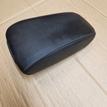 OPEL ASTRA 5K КОЖАНЫЙ ПОДЛОКОТНИК