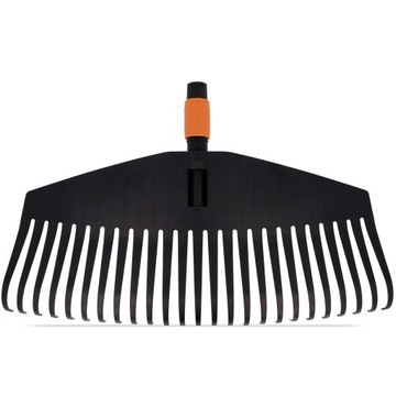 Широкие садовые грабли для травы Fiskars