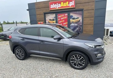 Hyundai Tucson III SUV Facelifting 1.6 T-GDi 177KM 2019 Hyundai Tucson 4X4 TUCSON 1.6 BENZ 177 KM Salon PL Vat 23 2019r Warszawa