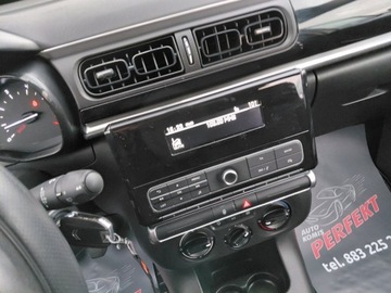 Citroen C3 III Hatchback 1.2 PureTech 82KM 2017 Citroen C3 Klimatyzacja Komputer Elektryka 1.2 Benzyna 82KM, zdjęcie 17