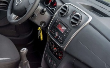 Dacia Sandero II Hatchback 5d TCe  90KM 2014 Dacia Sandero Stepway Dacia Sandero Stepway Benzyna 90KM, zdjęcie 16