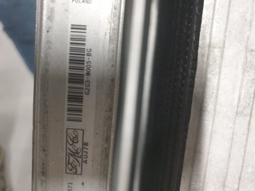 CHLADIČ FORD EDGE VODY G2G3-8005-DG 2.0 TDCI