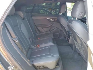 Audi Q8 2023 Audi Q8 Premium Plus S-Line 2023 3.0 Benzyna 335KM, zdjęcie 10