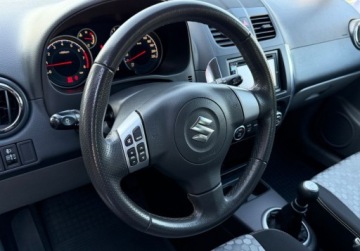 Suzuki SX4 I Hatchback Facelifting 1.6 VVT 120KM 2012 Suzuki SX4 keylessgo POLSKI SALON kamera 4x4 grzane fotele OLEJ CO 7 TYS K, zdjęcie 1