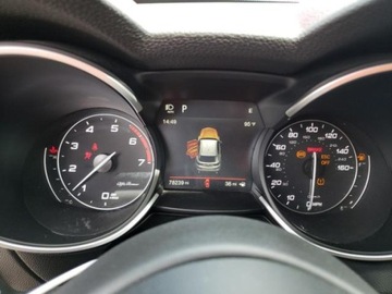 Alfa Romeo Stelvio SUV 2.0 Turbo 280KM 2018 Alfa Romeo Stelvio 2018 ALFA ROMEO STELVIO TI, silnik 2.0 L , 2.0 Benzyna, zdjęcie 9