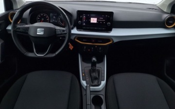 Seat Arona Crossover Facelifting 1.0 TSI 110KM 2022 Seat Arona serwis ASO 1.0TSI 110KM bezwypadkowy pakiety FullLink alufelgi, zdjęcie 8