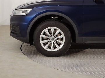 Audi Q5 II SUV 2.0 TDI 163KM 2018 Audi Q5 2.0 TDI, Serwis ASO, 4X4, Automat, Klima, zdjęcie 13