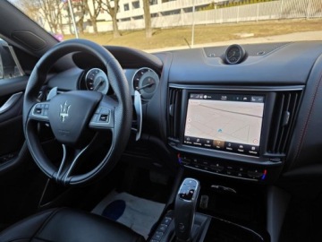 Maserati Levante 3.0 V6 GDI 350KM 2023 MASERATI LEVANTE GT Ultima V6 3.0l 350KM (Ferrari F160 Przebieg:16,151km, zdjęcie 8