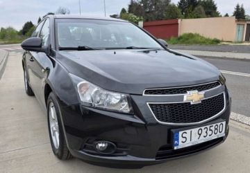Chevrolet Cruze Sedan 1.6 i 113KM 2009 Chevrolet Cruze Chevrolet Cruze 1,6 113 KM LS 1.6 Benzyna 113KM, zdjęcie 10