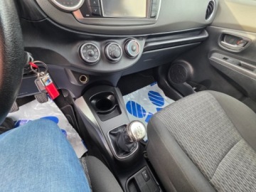 Toyota Yaris III Hatchback 5d Facelifting 1.0 VVT-i 69KM 2014 Toyota Yaris 1.0 69Ps 5Drz Biala Klimatyzacja Elektryka Alu Piekna Gwaranc, zdjęcie 15