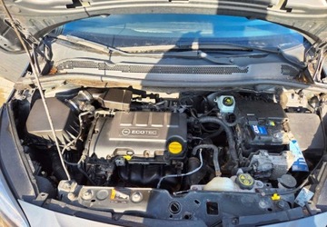 Opel Corsa E Hatchback 3d 1.2 Twinport 70KM 2015 Opel Corsa 1,2 Ben Navi 1.2 Benzyna 69KM, zdjęcie 14