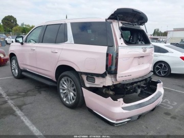 Cadillac Escalade III 2023 Cadillac Escalade Premium Luxury 2023 6.2l 6.2 Benzyna 420KM, zdjęcie 2