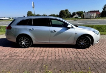 Opel Insignia I Sports Tourer 2.0 CDTI ECOTEC 160KM 2011 Opel Insignia COSOMO 4x4 El.klapa Nawigacja Pamiec w fotelach GWARANCJA, zdjęcie 9