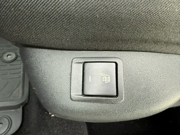 Citroen C-Elysee II Sedan Facelifting 1.6 BlueHDi 99KM 2018 Citroen C-Elysée 1.6 BlueHDi 99KM 2018 FV23%, zdjęcie 24