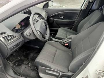 Renault Megane III Hatchback Facelifting 2013 dCi 95KM 2015 Renault Megane 1.5DCI 95km 15r Vat-1, zdjęcie 4