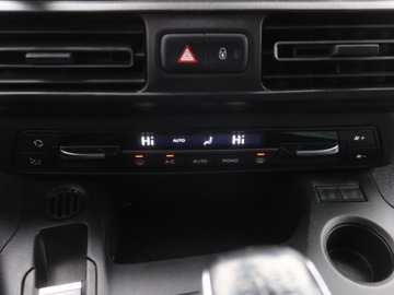 Citroen Berlingo III Van M 1.5 BlueHDi 130KM 2020 Citroen Berlingo 1.5 BlueHDi, Salon Polska, zdjęcie 12