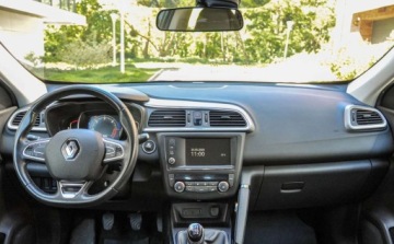 Renault Kadjar Crossover 1.6 dCi 130KM 2015 Renault Kadjar 1,6dCi (130KM) Bezwypadkowy 1.6 Diesel 130KM, zdjęcie 9