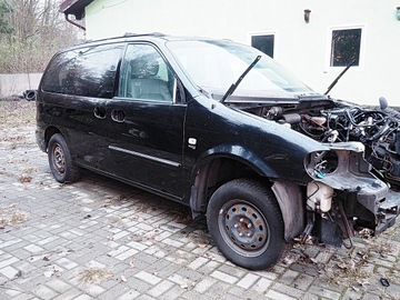 KIA CARNIVAL 2001-06 SKLO (OKNO) DVEŘE POJEZDNÝCH PRAVÁ