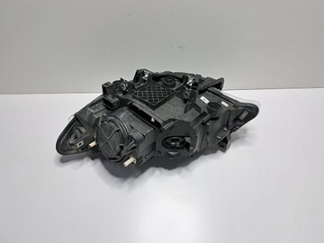 BMW 2 F22 F23 SVĚTLO PRAVÁ SVĚTLOMET PRAVÝ ORIGINÁLNÍ 7304464