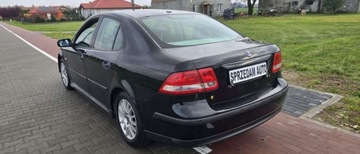Saab 9-3 II SportSedan 2.0t 150KM 2004 Saab 9-3 Saab 9-3 2.0 benzyna 2004r sedan climatronic NAVI 2.0 Benzyna, zdjęcie 3