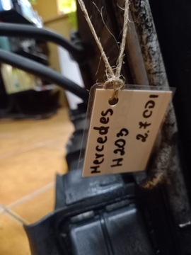 CHLADIČ Z VENTILÁTORY MERCEDES W203 2,7 D AUTOMAT