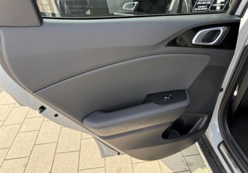 Kia XCeed 2025 Kia XCeed MY26 wersja TRIBUTE WINTER dostepny od reki w kolorze WOLF GREY, zdjęcie 17