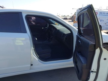 Dodge Charger VII 2023 Dodge Charger 2023 DODGE CHARGER SXT 3.6 Benzyna 292KM, zdjęcie 6