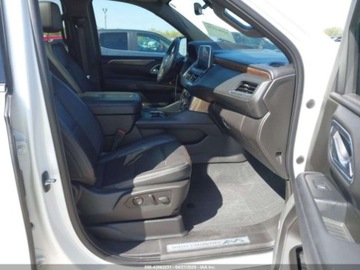 Chevrolet Suburban GMT900 2021 Chevrolet Suburban High Country 2021 6.2l 6.2 Benzyna 420KM, zdjęcie 9