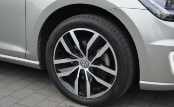 Volkswagen Golf VII e-Golf Facelifting Electro 136KM 2018 Volkswagen Golf 136 KM FULL LED Nawigacja Serwisowany Zarejestrowany 136KM, zdjęcie 35