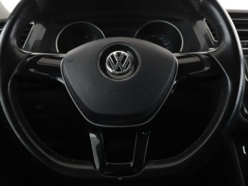 Volkswagen Tiguan I SUV Facelifting 1.4 TSI BlueMotion Technology 125KM 2016 Volkswagen Tiguan PDC hak klima, zdjęcie 20