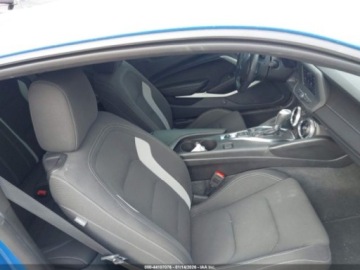 Chevrolet Camaro VI Coupe 3.6 335KM 2024 Chevrolet Camaro 1LT 2024 3.6 Benzyna 335KM, zdjęcie 9