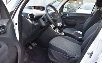 Citroen C3 Picasso 1.6 HDI 92KM 2015 Citroen C3 Picasso Citroen C3 Picasso 1.6 HDi Selection 1.6 Diesel 92KM, zdjęcie 4