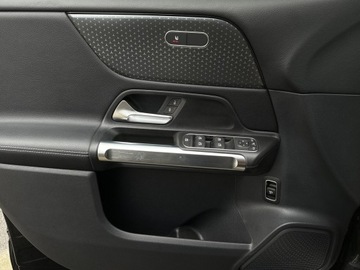 Mercedes GLB SUV 1.3 200 163KM 2024 Mercedes-Benz GLB 200, zdjęcie 20