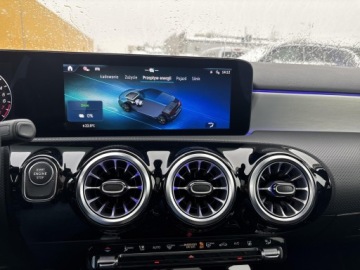 Mercedes Klasa A W177/V177 2025 Mercedes-Benz A 250 Hybryda / AMG Line/ Panorama/, zdjęcie 24