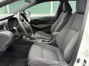 Toyota Corolla XII TS Kombi 1.8 Hybrid 122KM 2020 TOYOTA COROLLA 1.8 Hybrid Active KRAJOWA BEZWYPADKOWA I WŁAŚCICIEL, zdjęcie 8