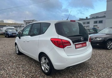 Opel Meriva II Mikrovan 1.4 Turbo ECOTEC 140KM 2011 Opel Meriva 1.4 Benzyna 140KM, zdjęcie 5