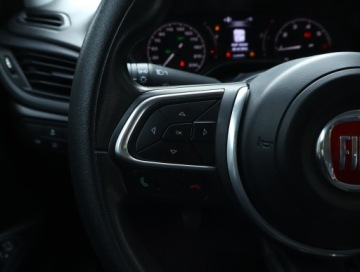 Fiat Tipo II Sedan Facelifting 1.4 Fire 95KM 2021 Fiat Tipo 1.4 16V, Salon Polska, VAT 23%, Klima, zdjęcie 16