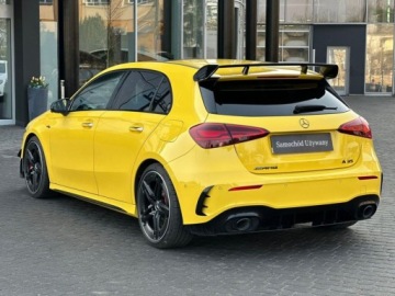 Mercedes Klasa A W177/V177 Hatchback AMG Facelifting 2.0 A35 306KM 2023 Mercedes-Benz Klasa A 35 AMG Night PakietPremium PlusPanoramaBurmester Sal, zdjęcie 4