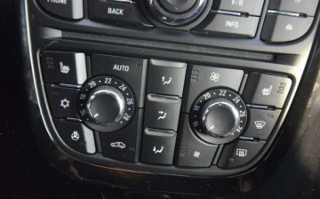 Opel Astra J OPC 2.0 Turbo ECOTEC 280KM 2015 Opel Astra OPC 2.0T Super Stan Niski Przebieg 2.0 Benzyna 280KM, zdjęcie 33