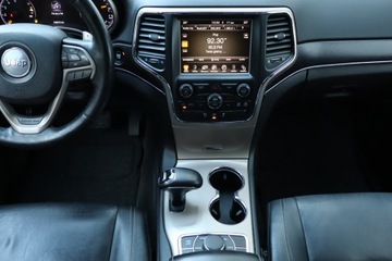 Jeep Grand Cherokee IV Terenowy Facelifting 3.0 V6 CRD 250KM 2015 Jeep Grand Cherokee 3.0 CRD, Salon Polska, 246 KM, zdjęcie 11