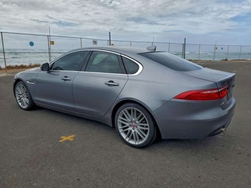 Jaguar XF II 2020 Jaguar XF Prestige 2020 2.0L 2.0 Benzyna 247KM, zdjęcie 1