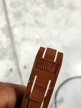 AUDI OE 4B0919673AN SENZOR ÚROVNI PALIVA