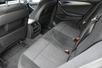 BMW Seria 5 G30-G31 Touring 520d 190KM 2019 BMW Seria 5 BMW 520D 190KM M-SPORT ALU19 LED Alkantara Virtual Gwarancja 1, zdjęcie 32
