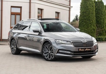 Skoda Superb III Kombi Facelifting 2.0 TDI SCR 150KM 2023 Skoda Superb LaurinKlement FulLedy Virtual Pano Canton Skora Camery El.Kla
