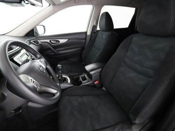 Nissan X-Trail III Terenowy 1.6 DIG-T 163KM 2015 Nissan X-Trail Niska cena Klimatyzacja Czujniki, zdjęcie 12